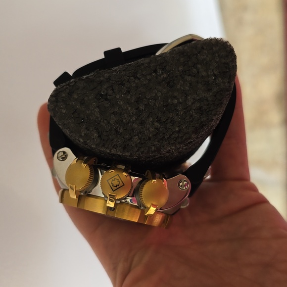 Mens Invicta watch - Picture 2 of 3